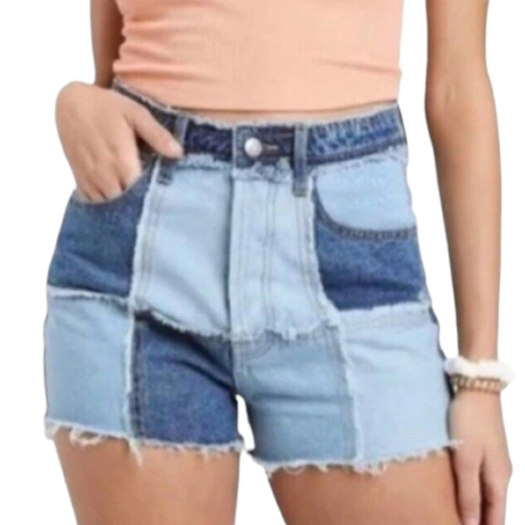 Wild Fable Patchwork Denim Jean Shorts Size 0 - Picture 1 of 4